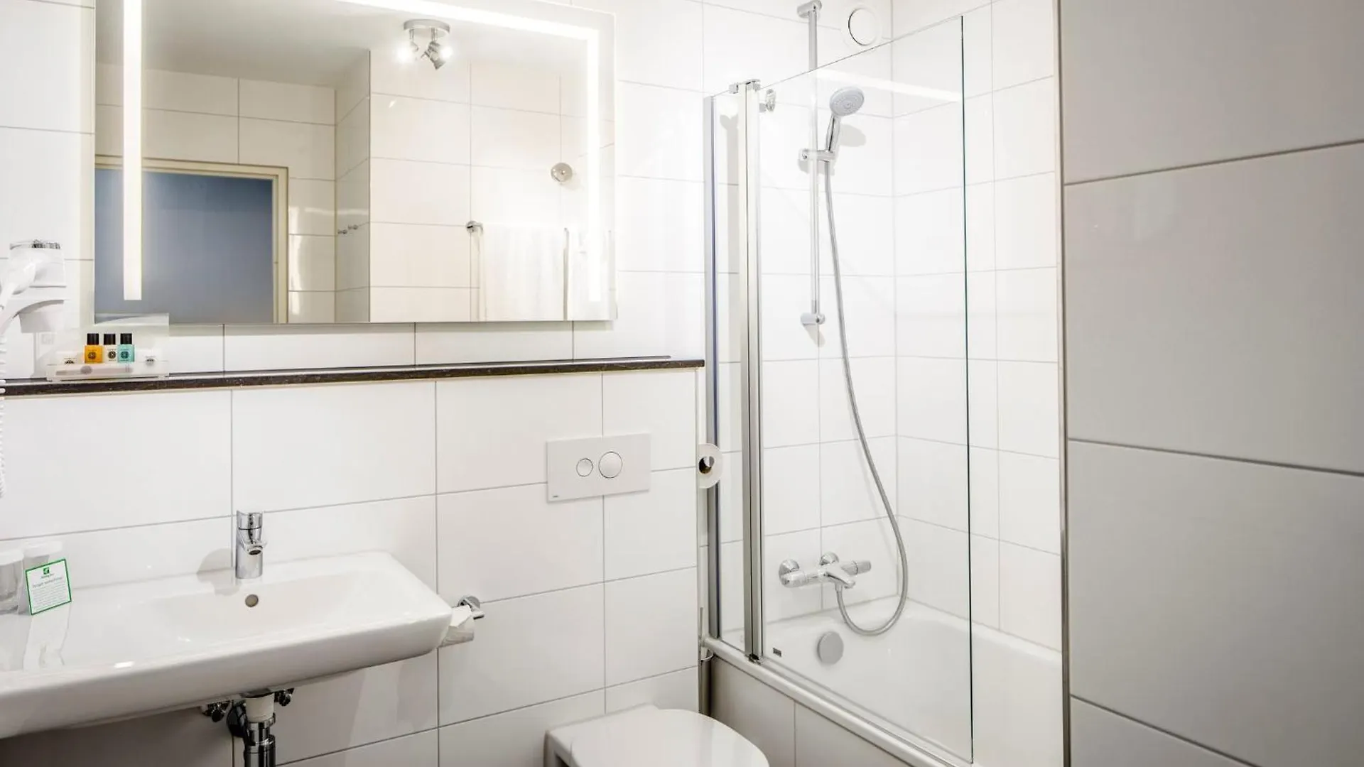 Holiday Inn Eindhoven Centre By Ihg Holland