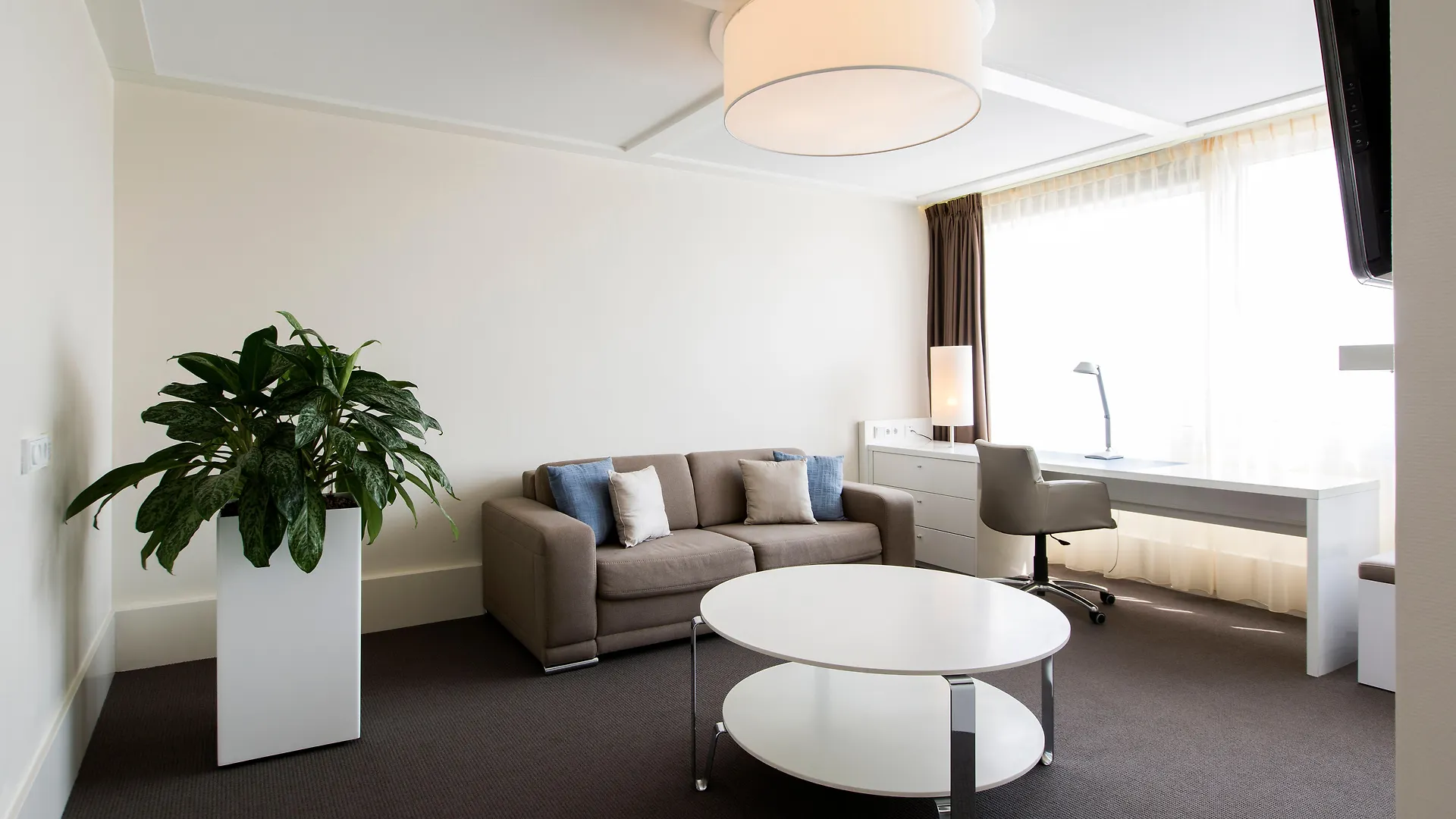 Hotel Holiday Inn Eindhoven Centre By Ihg